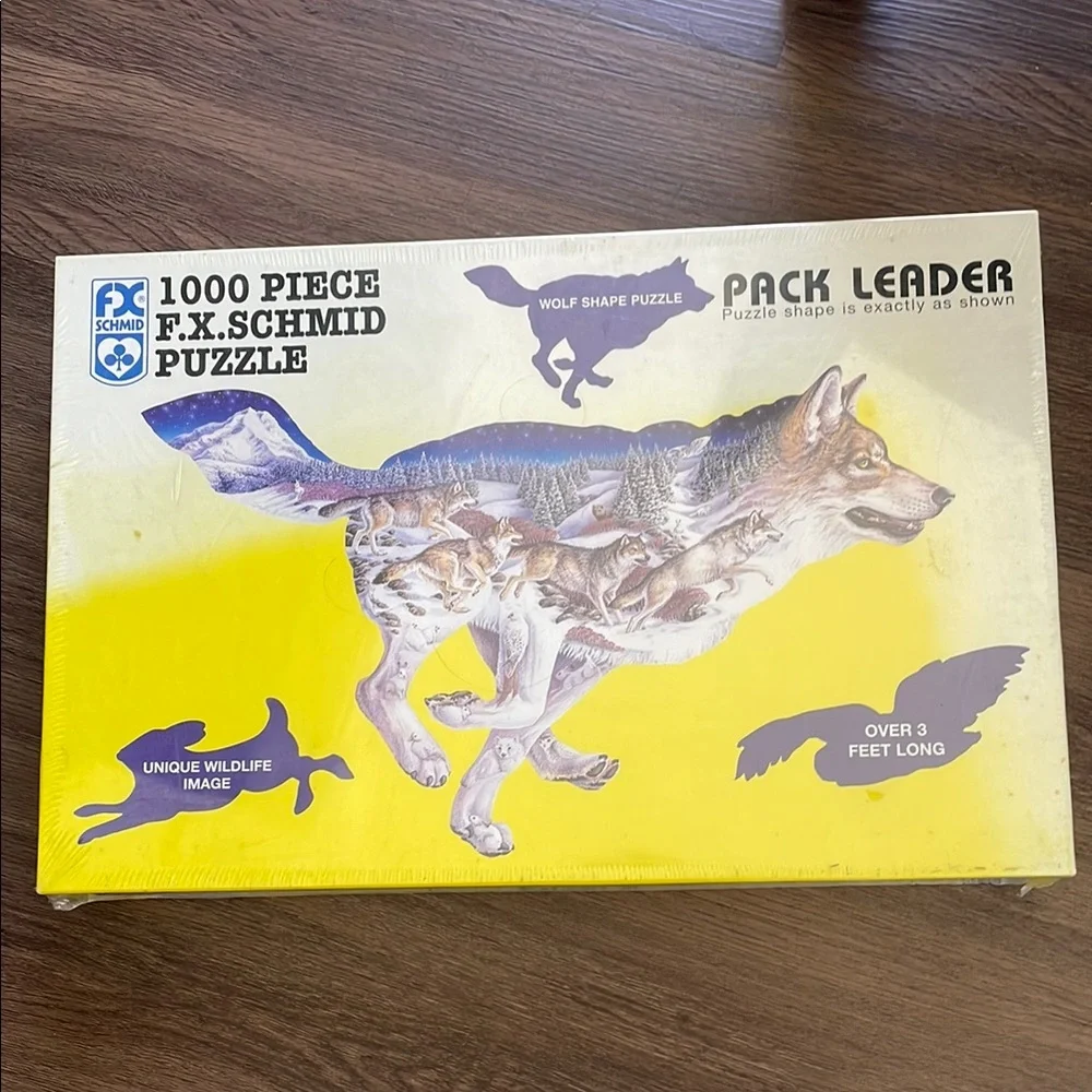Vintage F X Schmid Pack Leader Wolf Shaped Jigsaw Puzzle NWT